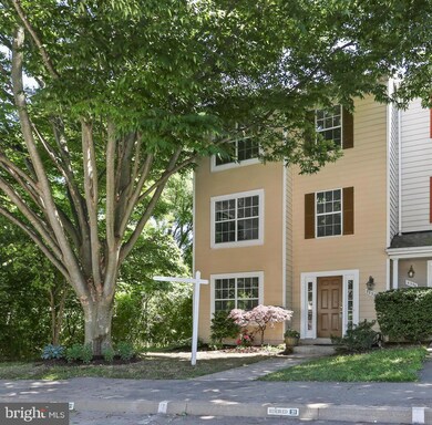 5358 Chase Lions Way, Columbia, MD 21044 - photo 2