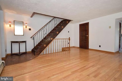 56 Blanchard Rd, Drexel Hill, PA 19026 - photo 4