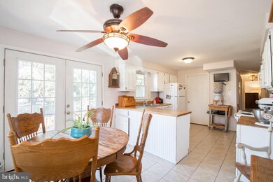 129 Hummingbird Dr, Shepherdstown, WV 25443 - photo 6