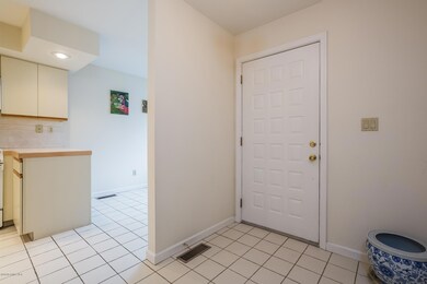 005-Foyer-5352943-medium
