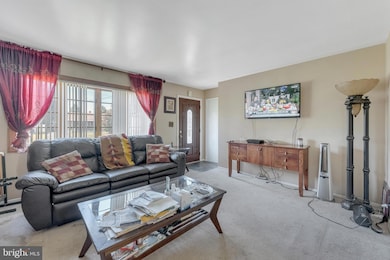 19 Hardwick Dr, Ewing, NJ 08638 - photo 2