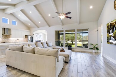 949 Indian Hawthorne Dr, Georgetown, TX 78628 - photo 5