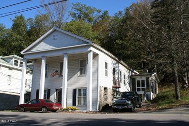 423 Hudson St, Hawley, PA 18428 - photo 3