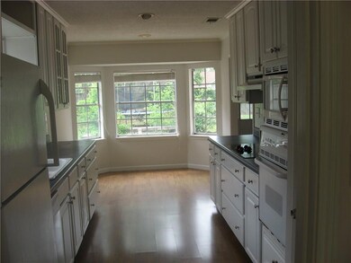 Bay window breakfast area