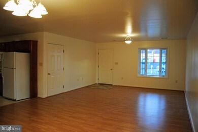 11002 Bragg Ct, Williamsport, MD 21795 - photo 7