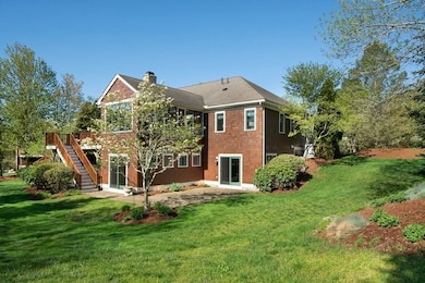 7 Tillinghast Dr, Hingham, MA 02043 - photo 2