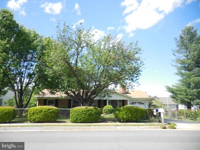 301 E Loudoun Valley Dr, Purcellville, VA 20132 - photo 2