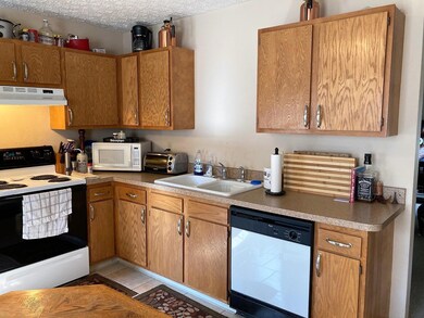 1593 Hansen Ave, Columbus, OH 43224 - photo 7