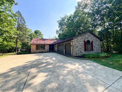 457 E Pioneer Trail, Aurora, OH 44202 - photo 2