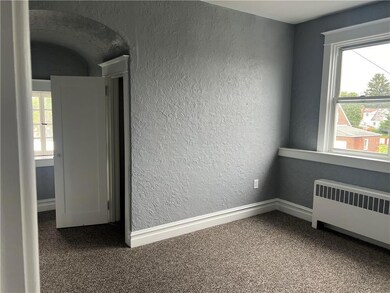 822 N Halstead St unit 2, Allentown, PA 18109 - photo 3