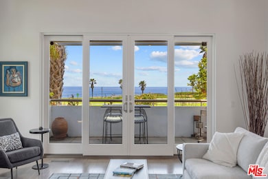 1312 Shorelineocean Dr, Santa Barbara, CA 93109 - photo 5