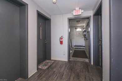 17703 Libby Rd unit 2, Maple Heights, OH 44137 - photo 4