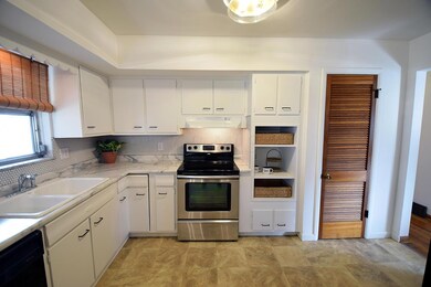 1128 Belden Rd, Columbus, OH 43229 - photo 7