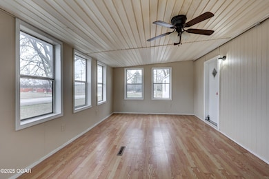 820 E Fountain Rd, Joplin, MO 64804 - photo 6