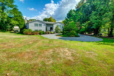 48 Comanche Dr_-30