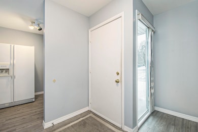 6249 Acropolis Dr SE, Grand Rapids, MI 49546 - photo 3