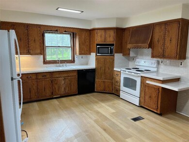 4010 Glover Rd, Easton, PA 18040 - photo 6