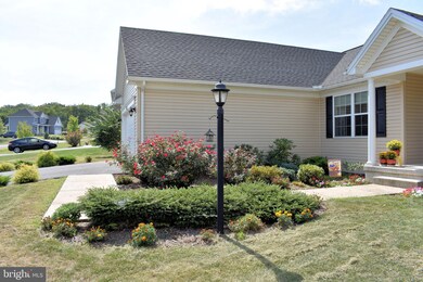 663 Franklin Square Dr, Chambersburg, PA 17201 - photo 4