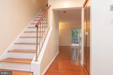 14620 Almanac Dr, Burtonsville, MD 20866 - photo 2