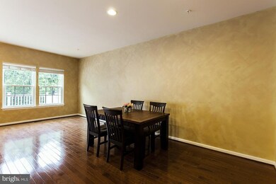 7254 Dorchester Woods Ln, Hanover, MD 21076 - photo 5