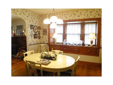 1716 Coleman Ave, Lansing, MI 48910 - photo 4