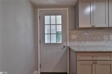 4605 Lanark Rd, Center Valley, PA 18034 - photo 5