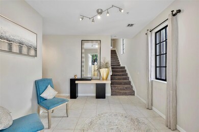 1588 Passion Vine Cir unit 1588, Weston, FL 33326 - photo 4