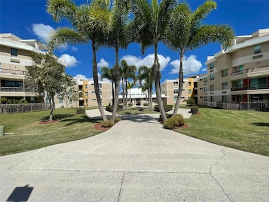 Chalets de Las Muesa Condo unit 5C, Cayey, PR 00736 - photo 2