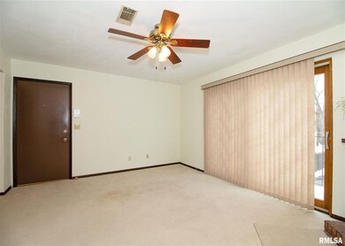 2501 26th Avenue Ct unit 1K, Rock Island, IL 61201 - photo 4