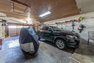 4 car Tandom garage, looks like it was always ther