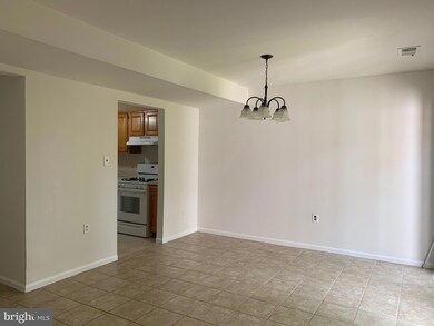 17 Nathan Hale Ct, Newark, DE 19711 - photo 5