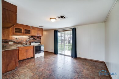 1015 Markle St, Findlay, OH 45840 - photo 5