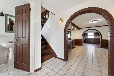 0005-04Foyer