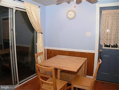 310 N Lake Dr, Downingtown, PA 19335 - photo 3