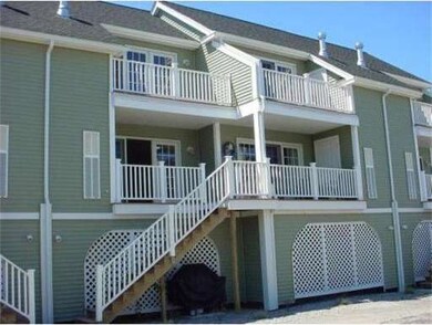 585 North End Blvd unit 3, Salisbury, MA 01952 - photo 2