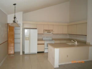 1194 Shibumy Cir unit B, West Palm Beach, FL 33415 - photo 6