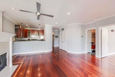 2224 W Touhy Ave unit 3N, Chicago, IL 60645 - photo 6