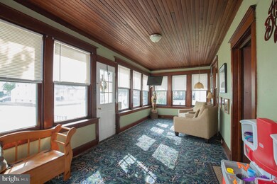 1524 Market St, Marcus Hook, PA 19061 - photo 3