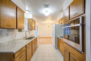 10823 Radford Ln, Houston, TX 77099 - photo 7