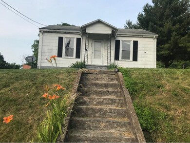 206 W 5th Ave, Watauga, TN 37694 - photo 2