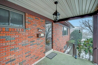 101 Lilac Ln, Scranton, PA 18505 - photo 2