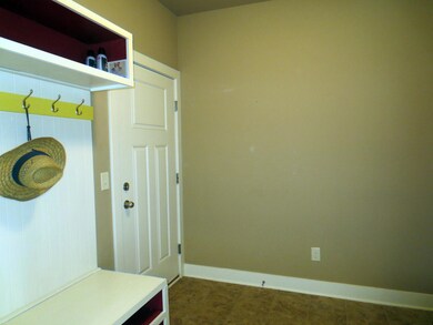 Mud Room/Laundry