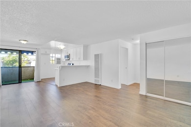 Tarzana Plaza unit 209, Tarzana, CA 91356 - photo 2