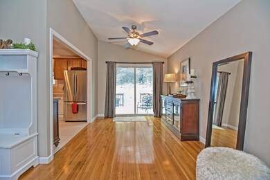 93 Pheasant Hill Rd, Franklin, MA 02038 - photo 7