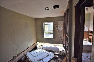 2425 Mierianne St, Houston, TX 77093 - photo 5