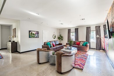 Living-Room