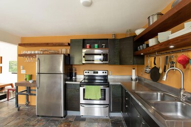 90 Freeman Street, #3