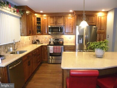 173 Kingswood Ct unit 173, Glen Mills, PA 19342 - photo 4