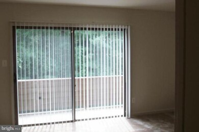 3727 Madison Ln unit A, Falls Church, VA 22041 - photo 4