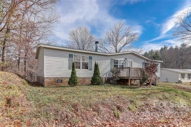 47 Farmstead Rd unit 17, Leicester, NC 28748 - photo 2